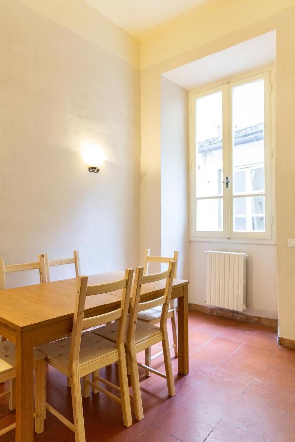 Charming Apartment By Bargello Museum فلورنس المظهر الخارجي الصورة