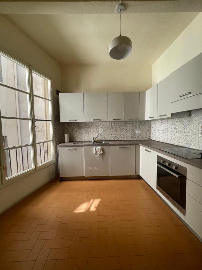 Charming Apartment By Bargello Museum فلورنس المظهر الخارجي الصورة