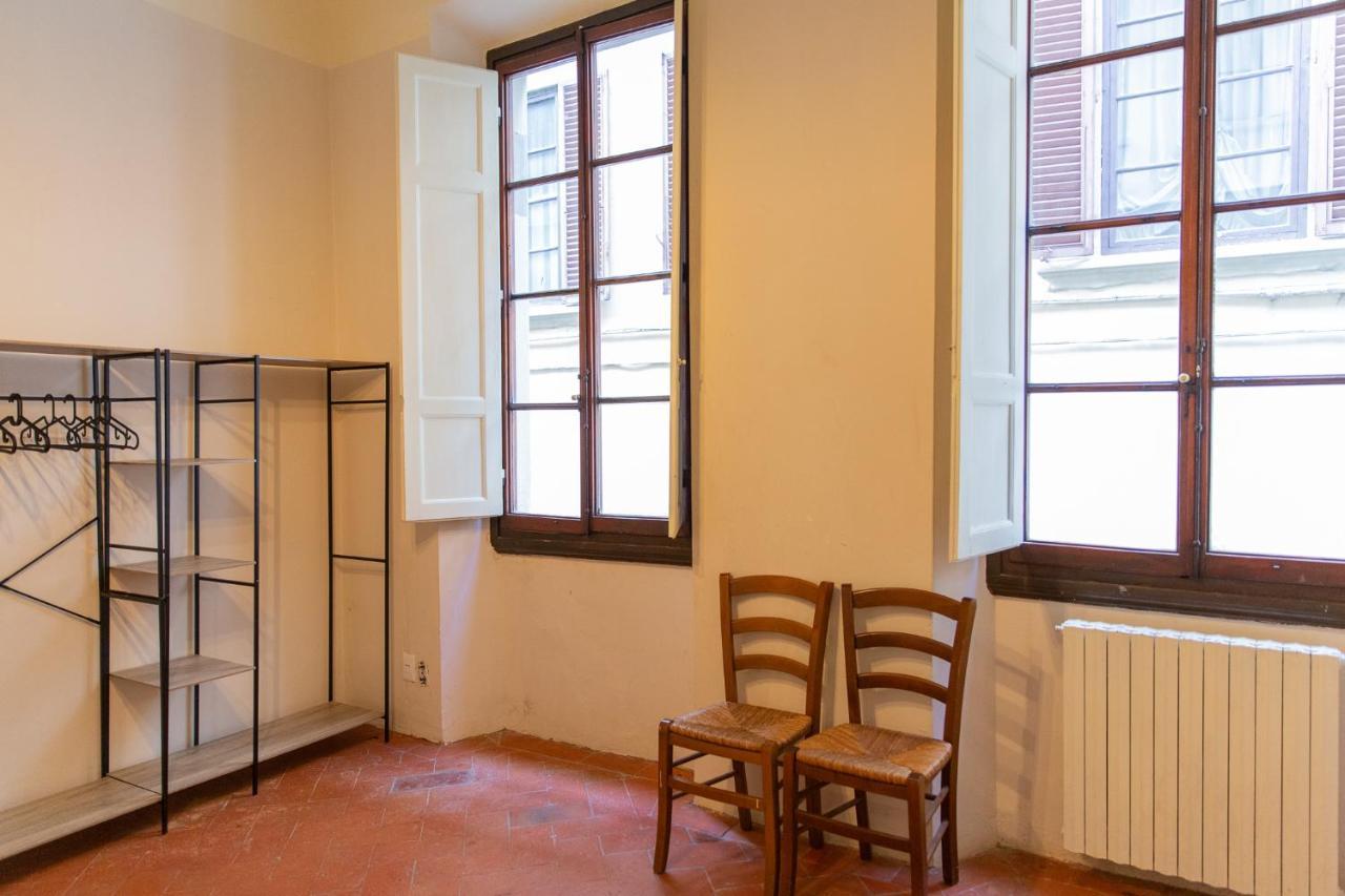 Charming Apartment By Bargello Museum فلورنس المظهر الخارجي الصورة