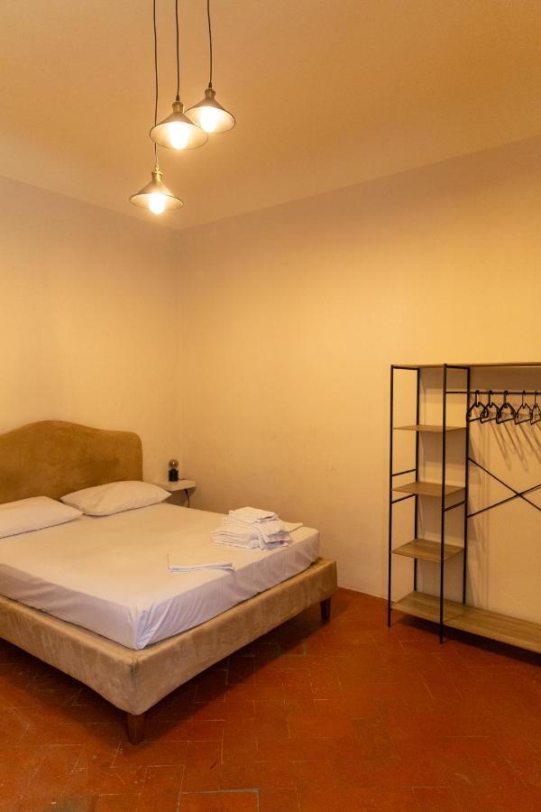 Charming Apartment By Bargello Museum فلورنس المظهر الخارجي الصورة